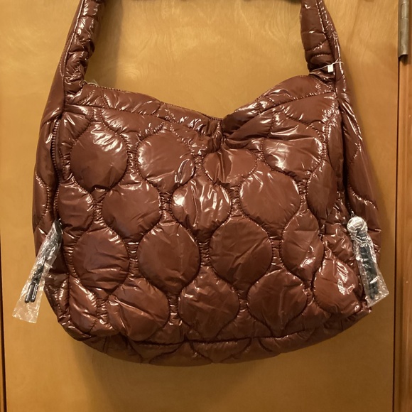 Free People Movement Surplus Shine Carryall bag, nutshell brown, NWT - Picture 3 of 13